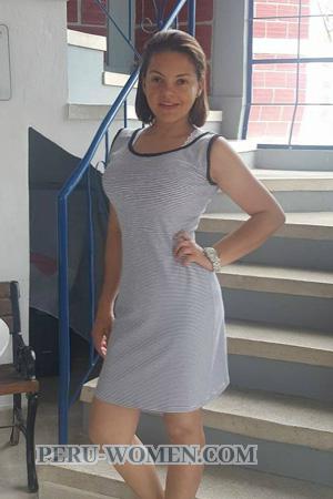 166406 - Andrea Age: 48 - Colombia
