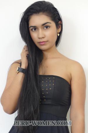 182957 - Yannine Age: 28 - Colombia