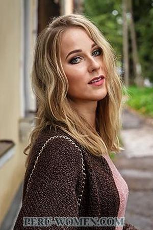 184365 - Tatiyana Age: 34 - Russia