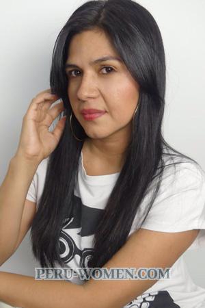 192907 - Paola Age: 40 - Colombia