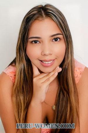 198003 - Yeraldin Age: 29 - Colombia