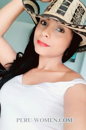 199226 - Yulieth Age: 34 - Colombia