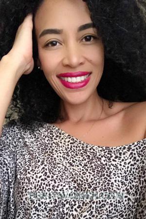 201878 - Melani Age: 42 - Costa Rica