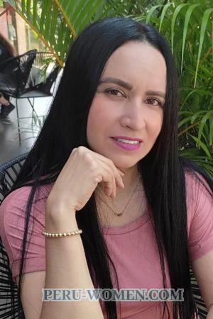 204198 - Jessenia Age: 49 - Colombia