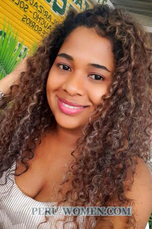 205916 - Yaneiris Age: 38 - Colombia