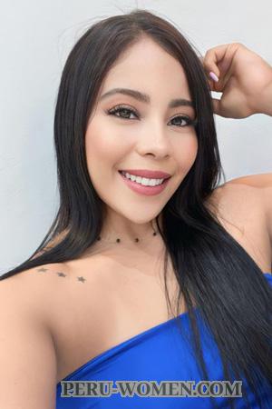 215253 - Daniela Age: 27 - Colombia