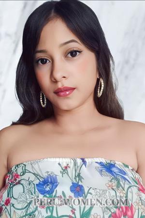 215556 - Laura Age: 34 - Colombia