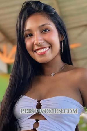 218647 - Arleth Age: 21 - Colombia