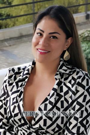 220038 - Alejandra Age: 35 - Colombia