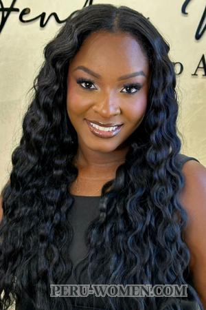 224132 - Paola Age: 28 - Colombia