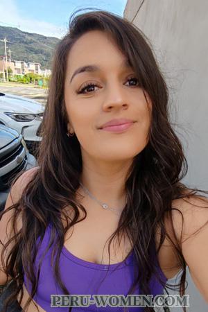 224498 - Raquel Age: 34 - Costa Rica