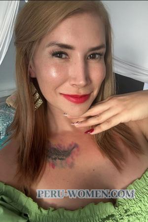 225110 - Catalina Age: 41 - Costa Rica