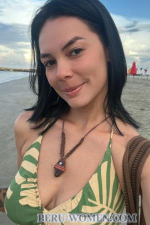 225190 - Erika Age: 28 - Colombia